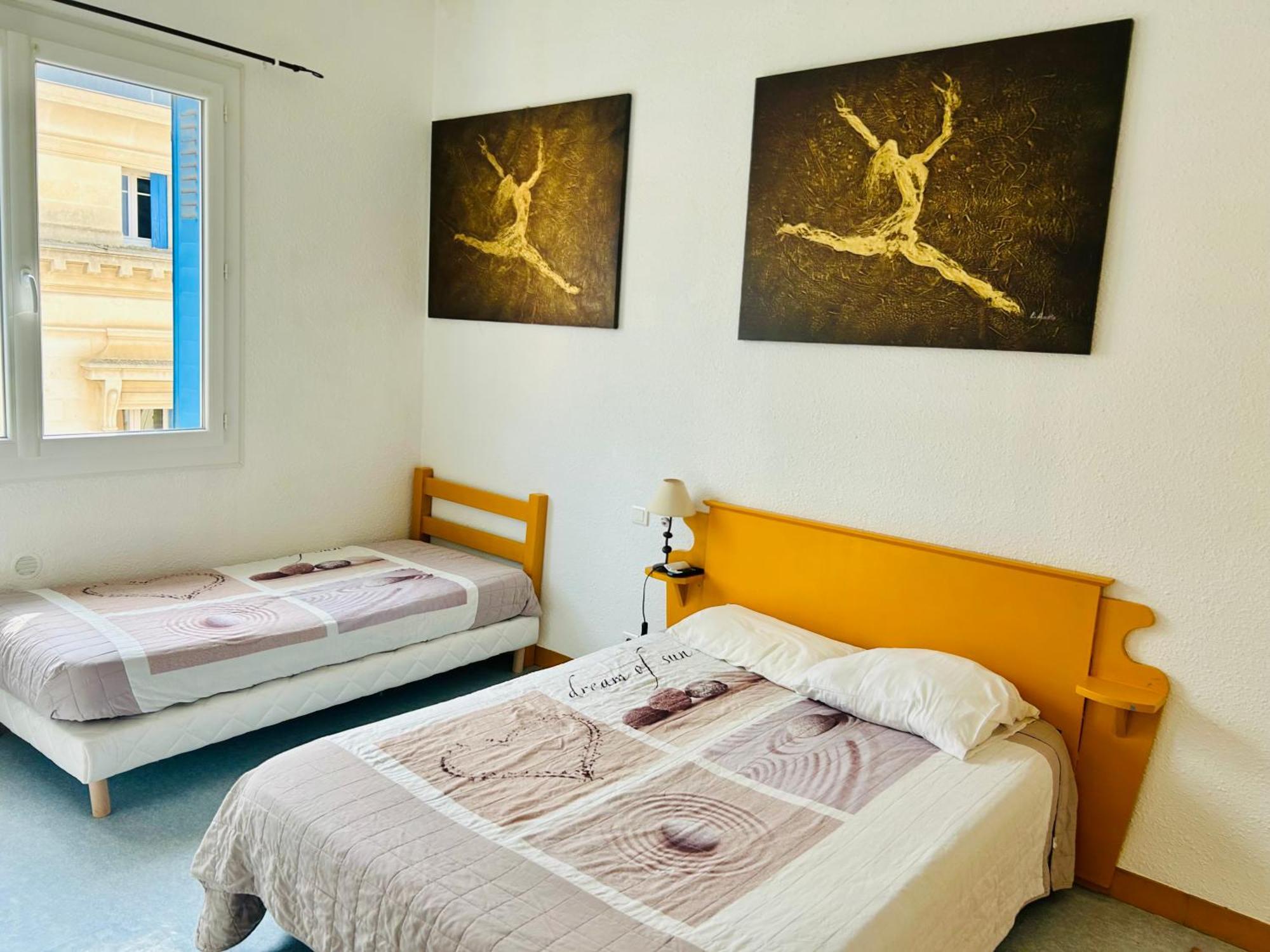 Hotel L'Acropole Nissan-lez-Enserune ภายนอก รูปภาพ